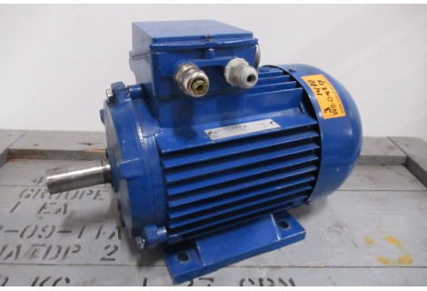 .3 KW 1430 RPM Asmaat 28 mm. Used.